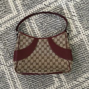 Gucci shoulder bag